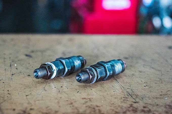 Inyectores mecánicos L200 4D56