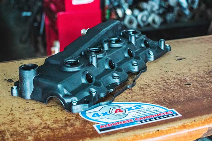 Tapa Válvulas Toyota Hilux Kun (2006-2015) Nueva Alternativa